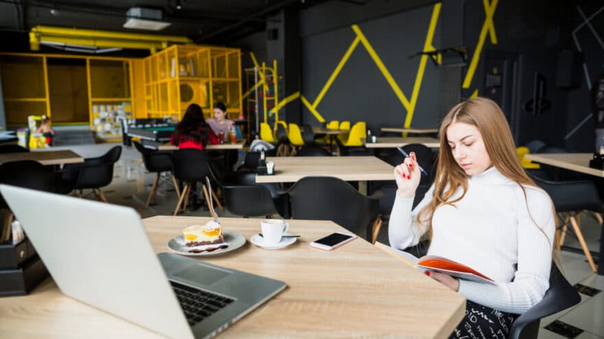 Essential Practices to Thrive in a Fully Remote Working Environment