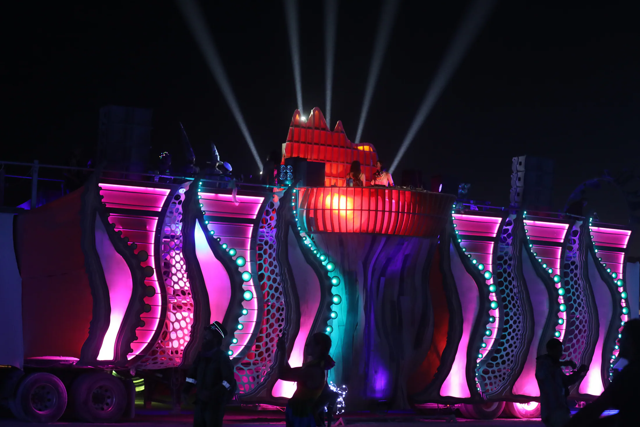 Mutant Vehicles at Burning Man 2019, photograph 5 of 16