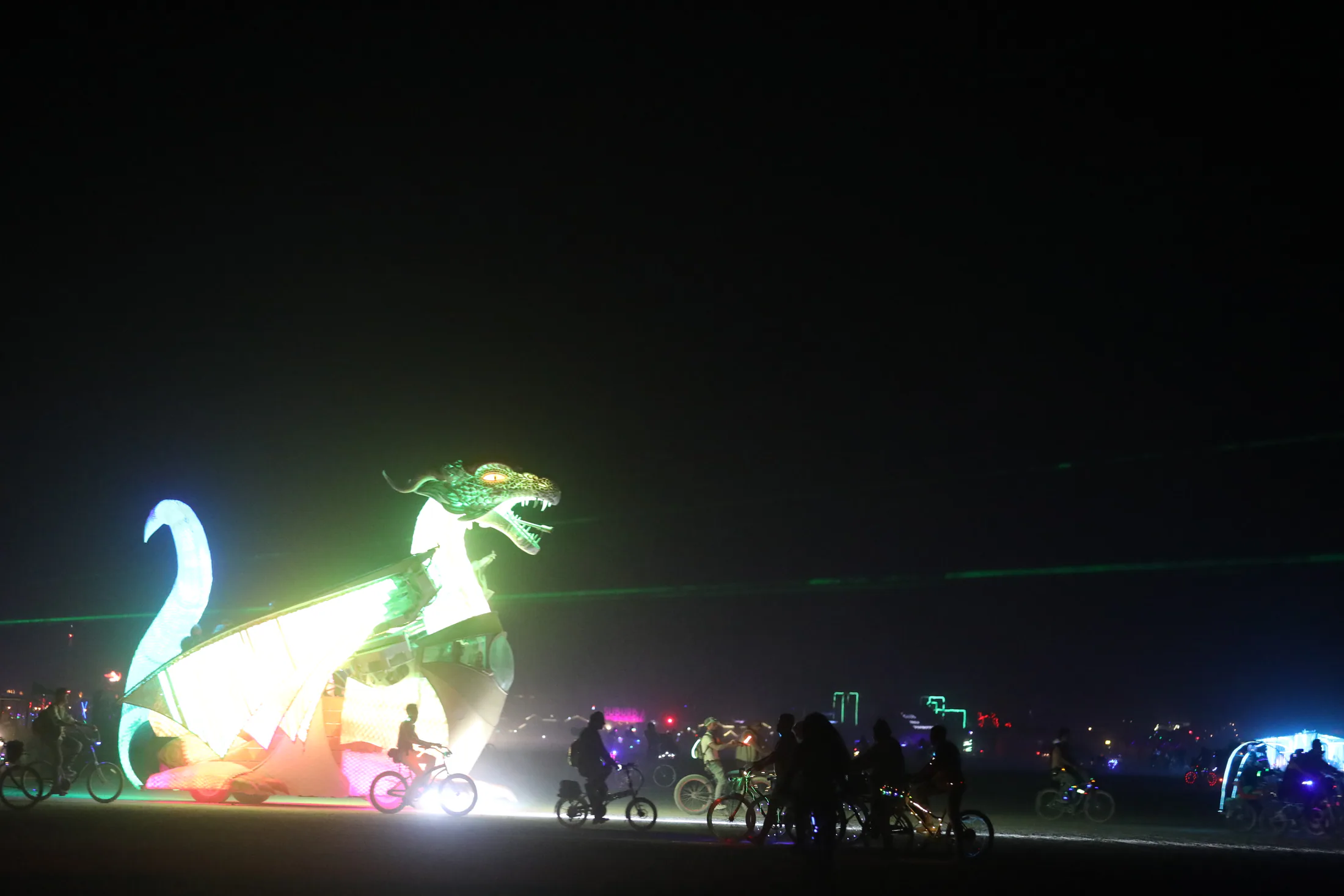2019 年火人节改装车照片,第 14 张,共 16 张